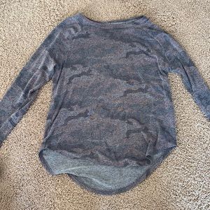 American Eagle, XS, cameo shirt